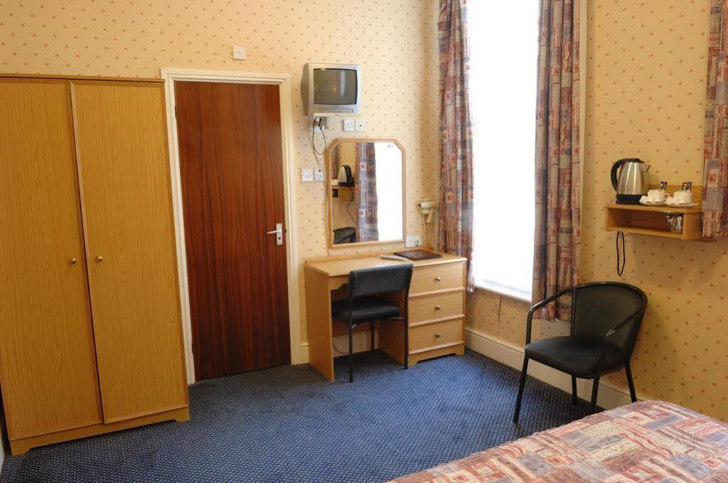 Regina Hotel Torquay Bagian luar foto
